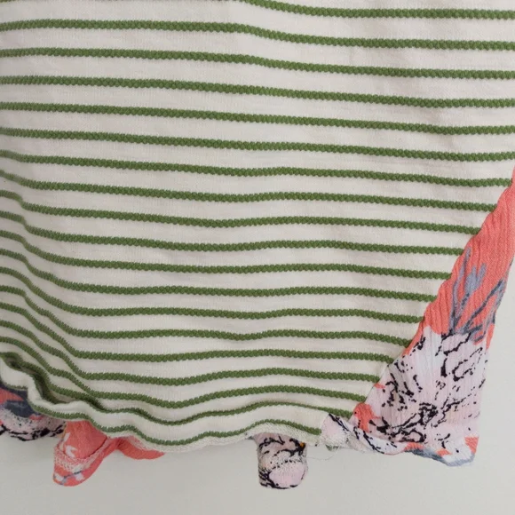 Doe & Rae Mixed Media Layered Top Size Small - Picture 7 of 8